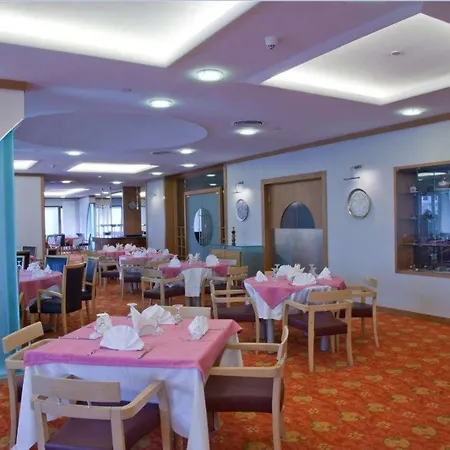 Eliz Convention Center Thermal & Wellnes Hotel 5*