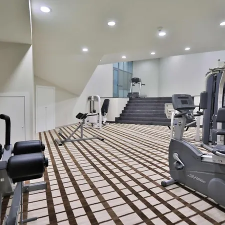 Eliz Convention Center Thermal & Wellnes Hotel 5*